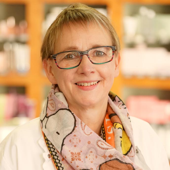 Dorothee-Meenen_690x690px